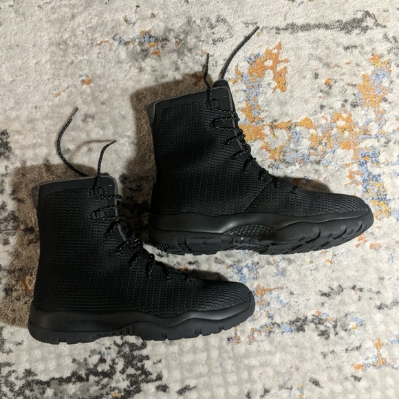 nike jordan combat boots
